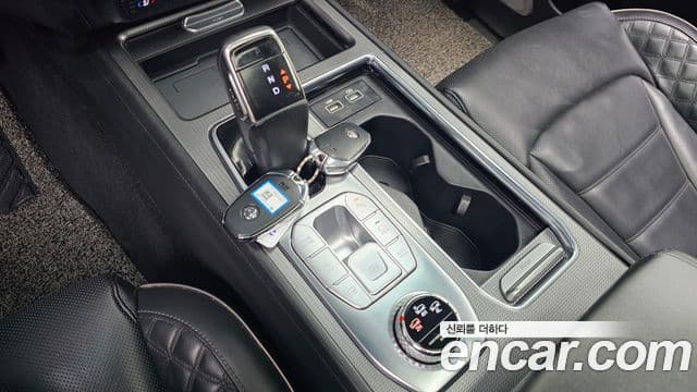 KG모빌리티(SsangYong) All New Rexton The / новый чёрный, 2021 9