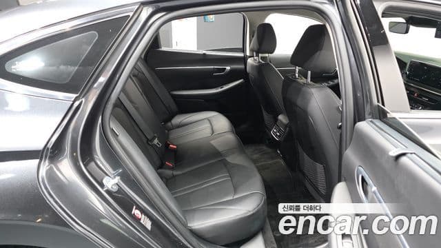 Hyundai Sonata (DN8) Premium Family, 2021 12