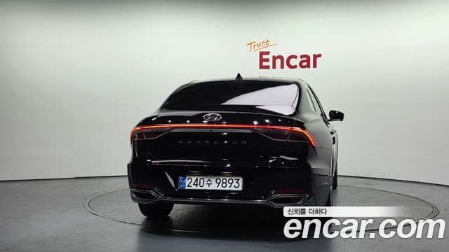 Hyundai The / новый New Grandeur IG Exclusive, 2020 4