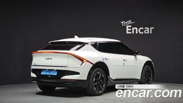Kia The / новый New EV6 Earth, 2025 2
