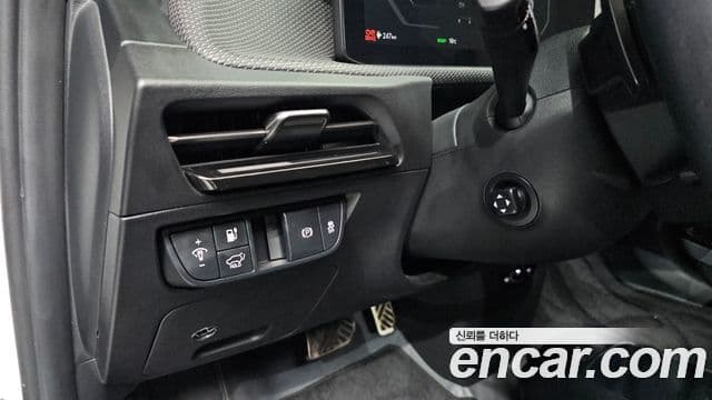 Kia The / новый New EV6 Earth, 2025 18