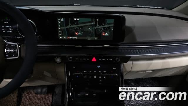 Kia Carnival 4세대 Signature, 2022 14