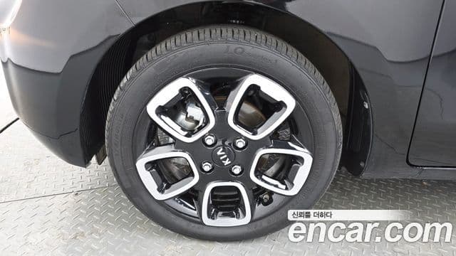 Kia The / новый New Ray Prestige, 2020 все фото