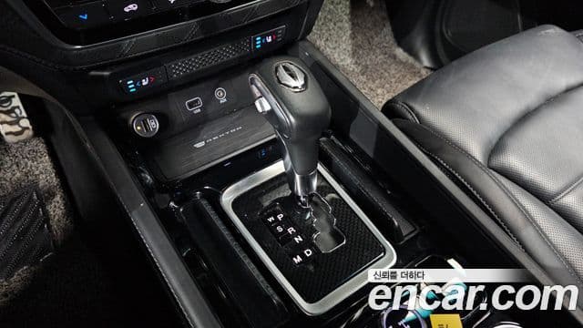 KG모빌리티(SsangYong) G4 Rexton Heritage, 2020 9
