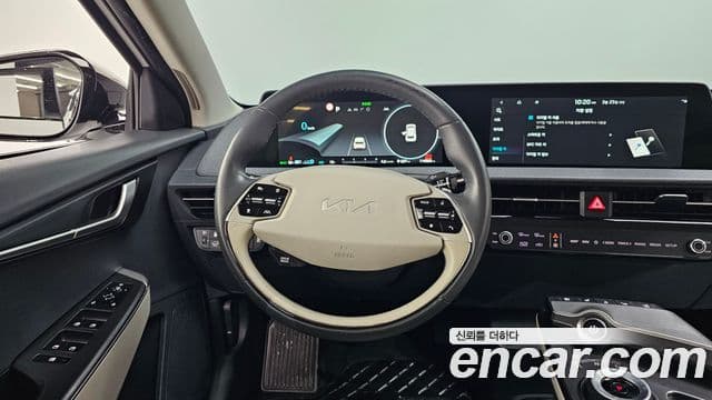 Kia EV6 Air, 2022 13