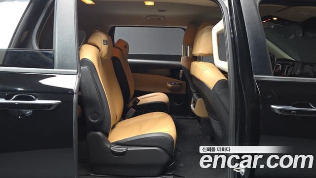 Kia Carnival 4세대 Prestige, 2023 12