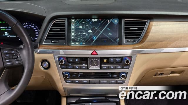 Genesis G80 Premium Luxury, 2017 18