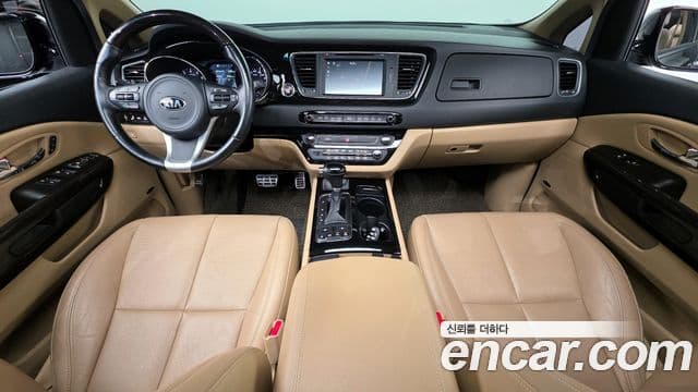 Kia All New Carnival Noblesse, 2016 7