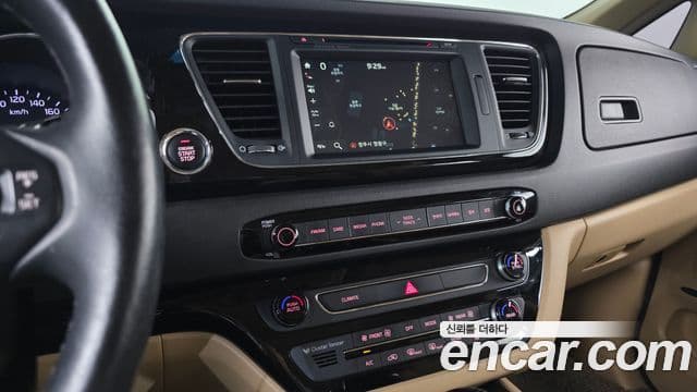 Kia All New Carnival Noblesse, 2016 12
