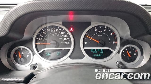 Jeep Wrangler (JK) 2.8 дизель Rubicon 4도어, 2008 8