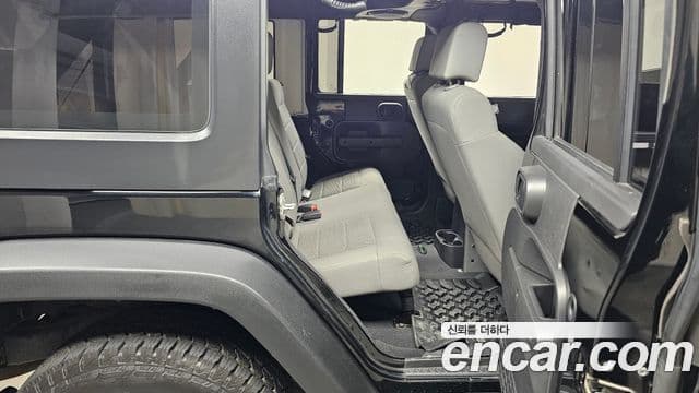Jeep Wrangler (JK) 2.8 дизель Rubicon 4도어, 2008 12