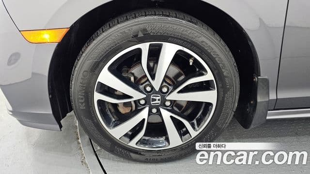 Honda Odyssey 5세대, 2019 все фото