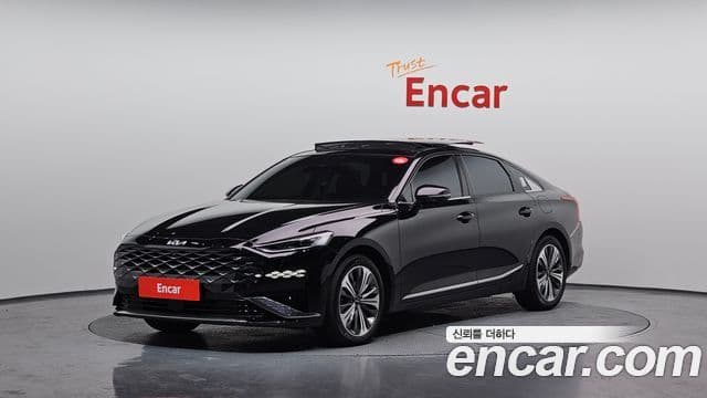 Kia K8 гибрид Signature, 2022 1
