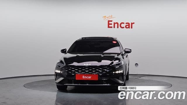 Kia K8 гибрид Signature, 2022 3