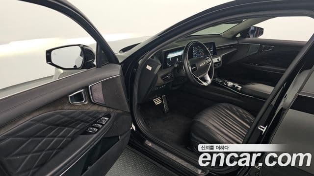 Kia K8 гибрид Signature, 2022 11