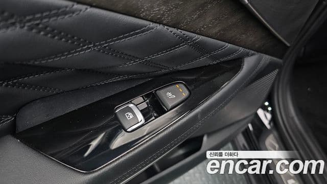 Kia K8 гибрид Signature, 2022 19