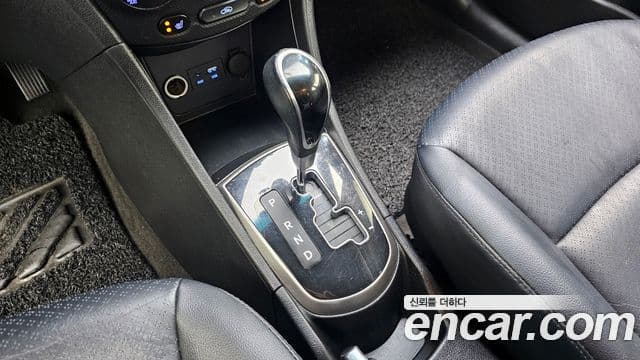 Hyundai Accent(новый кузов / новое поколение) Modern, 2015 9