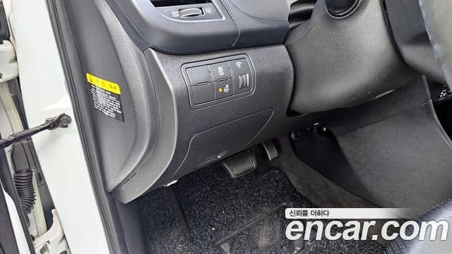 Hyundai Accent(новый кузов / новое поколение) Modern, 2015 15