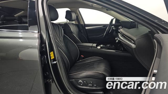 Genesis G80 (RG3) бензин 2.5 турбо AWD, 2023 10