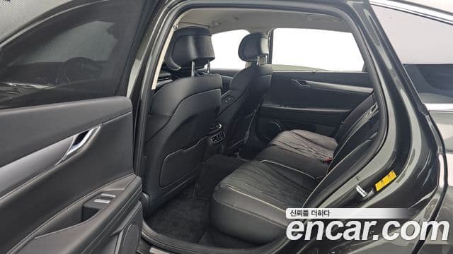 Genesis G80 (RG3) бензин 2.5 турбо AWD, 2023 12