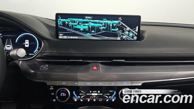 Genesis G80 (RG3) бензин 2.5 турбо AWD, 2023 14