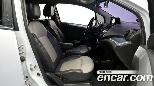 Chevrolet(GM대우) Spark LT, 2014 11