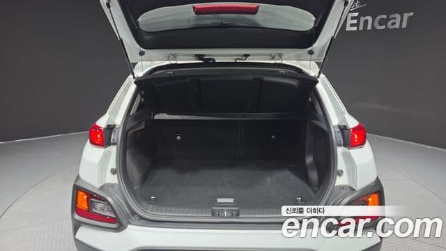 Hyundai Kona Modern tech, 2019 20