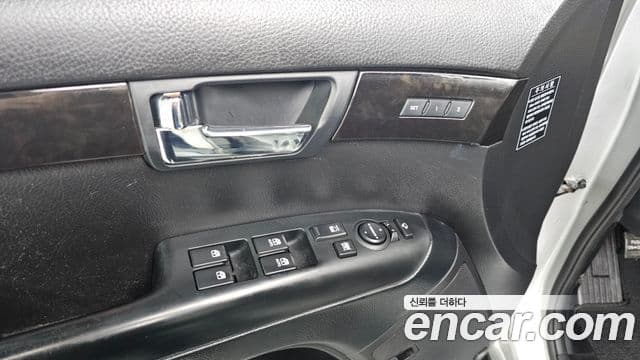 Kia Mohave 4WD KV300, 2012 19