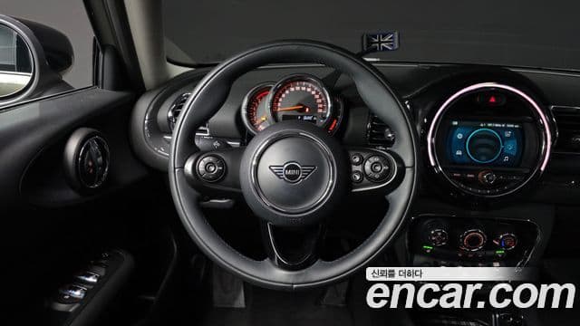 Mini Cooper 클럽맨 2세대, 2020 13