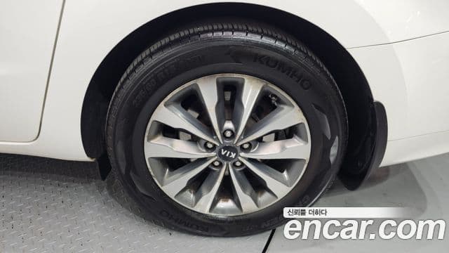 Kia All New Carnival Luxury, 2015 все фото