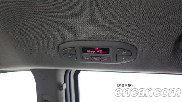 Kia All New Carnival Luxury, 2015 19