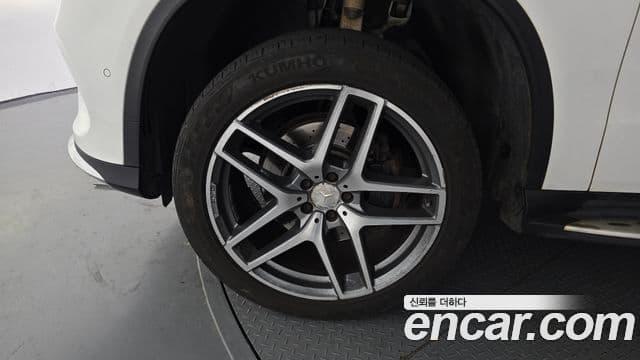 Mercedes-Benz GLE-класс W166 GLE350 d 4MATIC купе, 2017 все фото