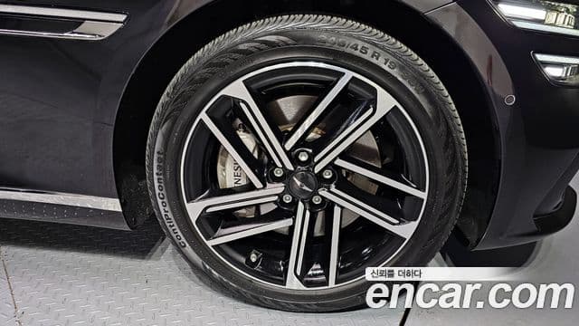 Genesis G80 (RG3) бензин 2.5 турбо AWD, 2025 все фото