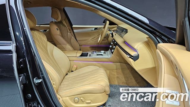 Genesis G80 (RG3) бензин 2.5 турбо AWD, 2025 10