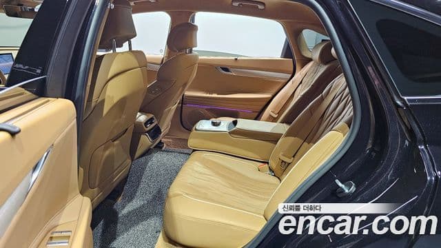 Genesis G80 (RG3) бензин 2.5 турбо AWD, 2025 12