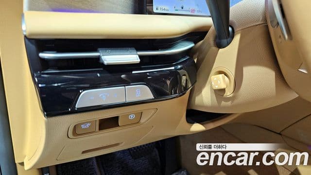 Genesis G80 (RG3) бензин 2.5 турбо AWD, 2025 14