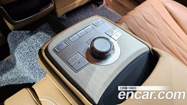 Genesis G80 (RG3) бензин 2.5 турбо AWD, 2025 18