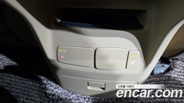 Kia All New Carnival Prestige, 2015 19