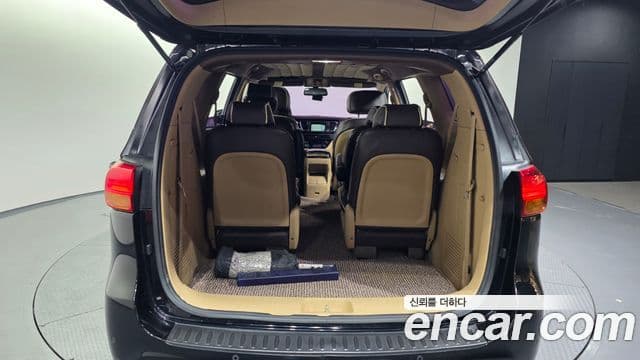 Kia All New Carnival Prestige, 2015 20