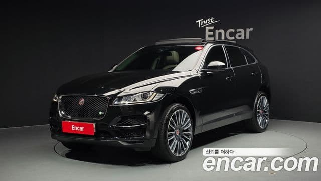 Jaguar F-PACE Prestige, 2018 1