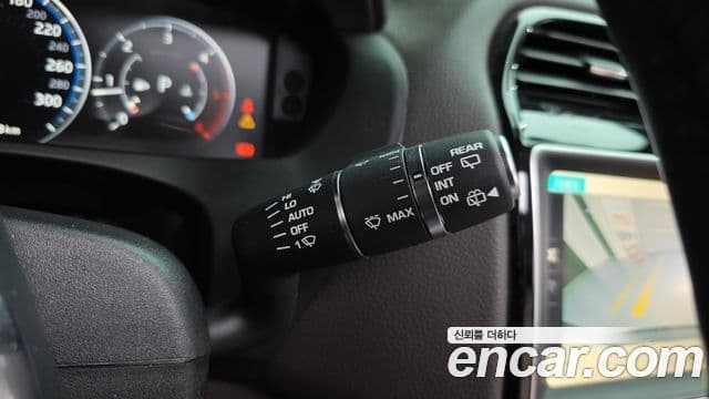 Jaguar F-PACE Prestige, 2018 17