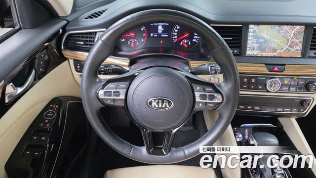 Kia All New K7 Noblesse, 2016 13