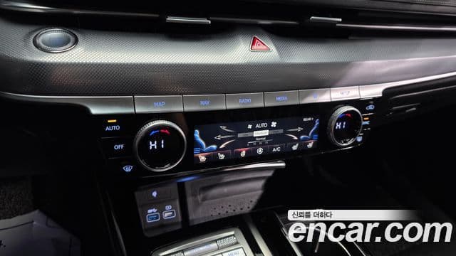 Genesis G80 (RG3) бензин 2.5 турбо 2WD, 2021 17