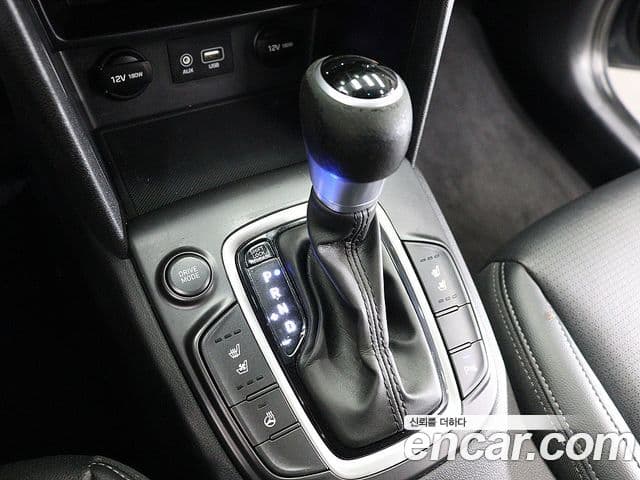 Hyundai Kona Modern Art, 2018 9