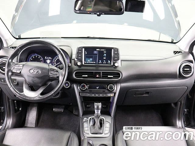 Hyundai Kona Modern Art, 2018 14