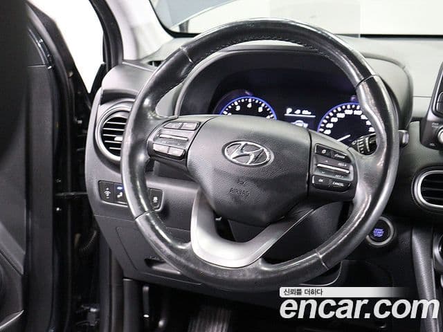 Hyundai Kona Modern Art, 2018 15