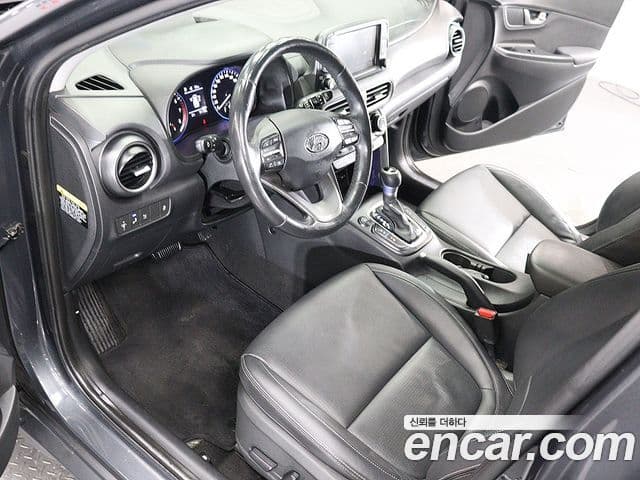 Hyundai Kona Modern Art, 2018 16