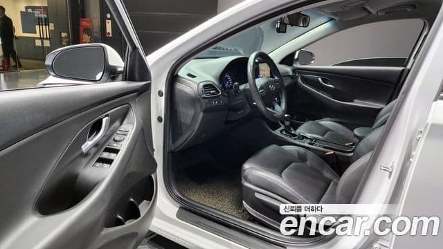 Hyundai i30 (PD) Modern, 2017 11