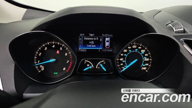 Ford Escape 3세대, 2013 8