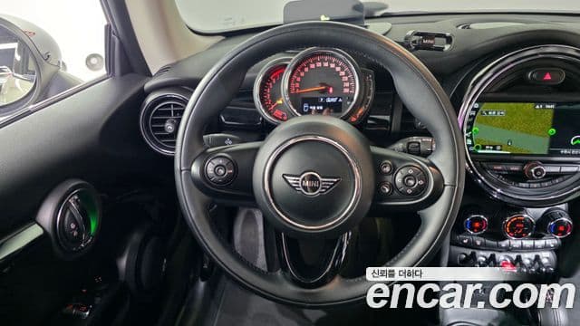 Mini Cooper 3세대, 2019 13